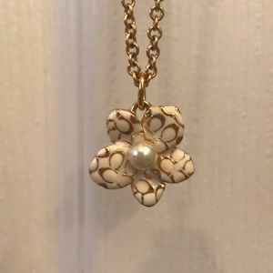 Coach 16 inch pearl and gold necklace